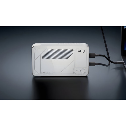 Портативный персональный ИИ-суперкомпьютер Tiiny AI Pocket Lab